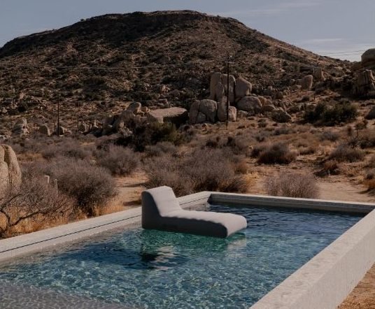 Hotel Pool Lounge Chairs